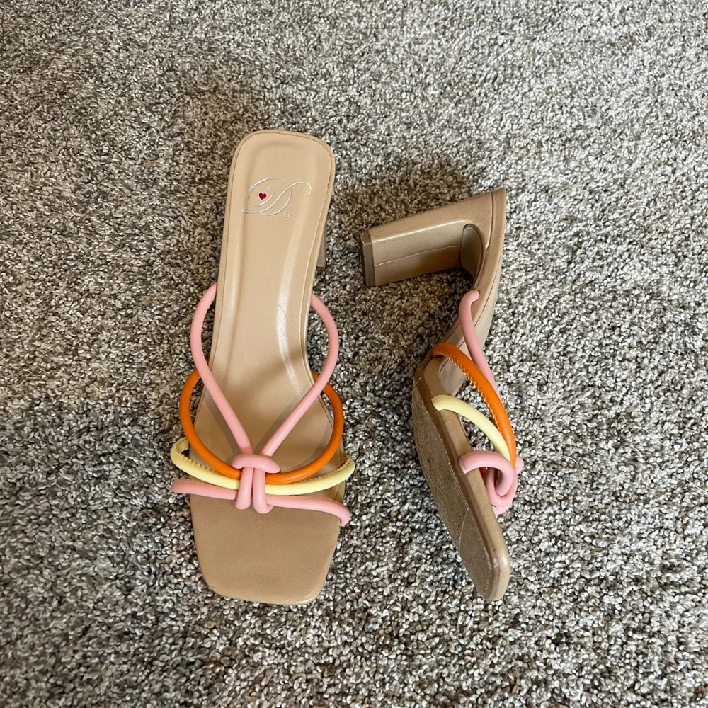 Kitten heels / orange, pink, yellow - Picture 2 of 3